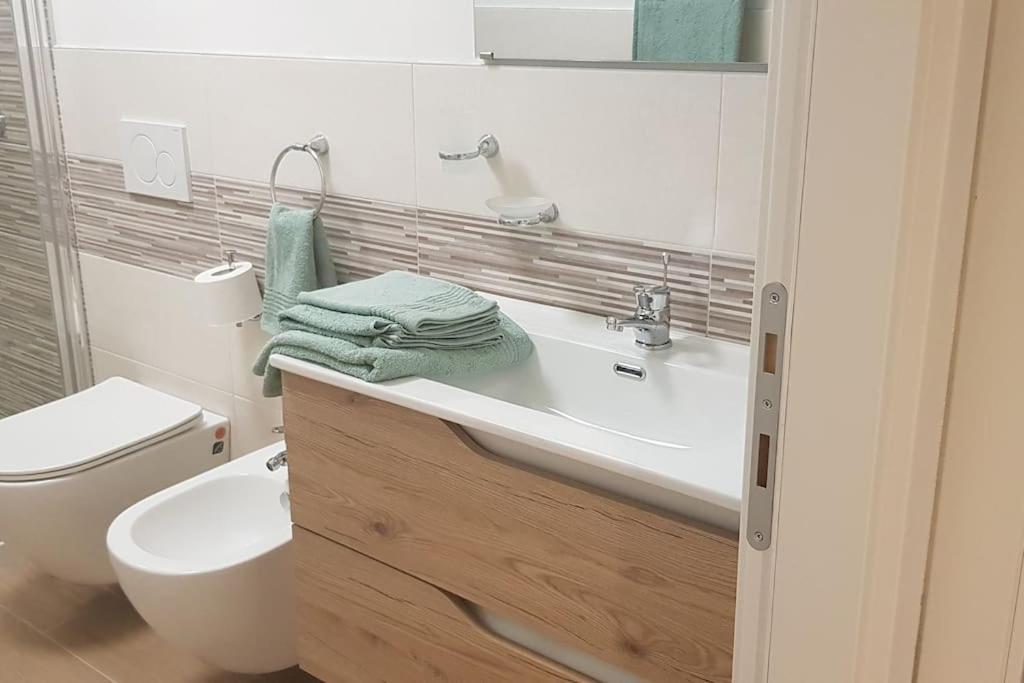 Appartamento Carta Da Zucchero Riva del Garda Buitenkant foto